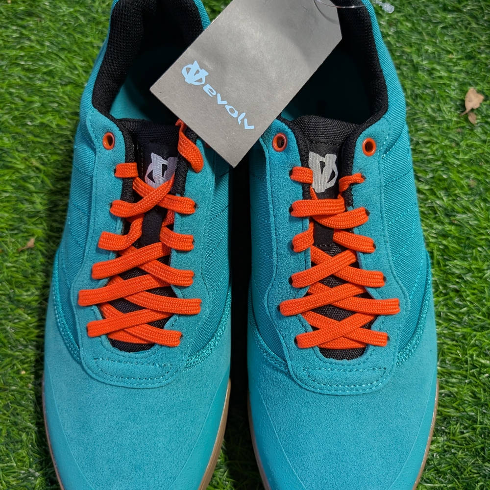Men's Teal Evolv Rebel Approach Shoes 9.5 M